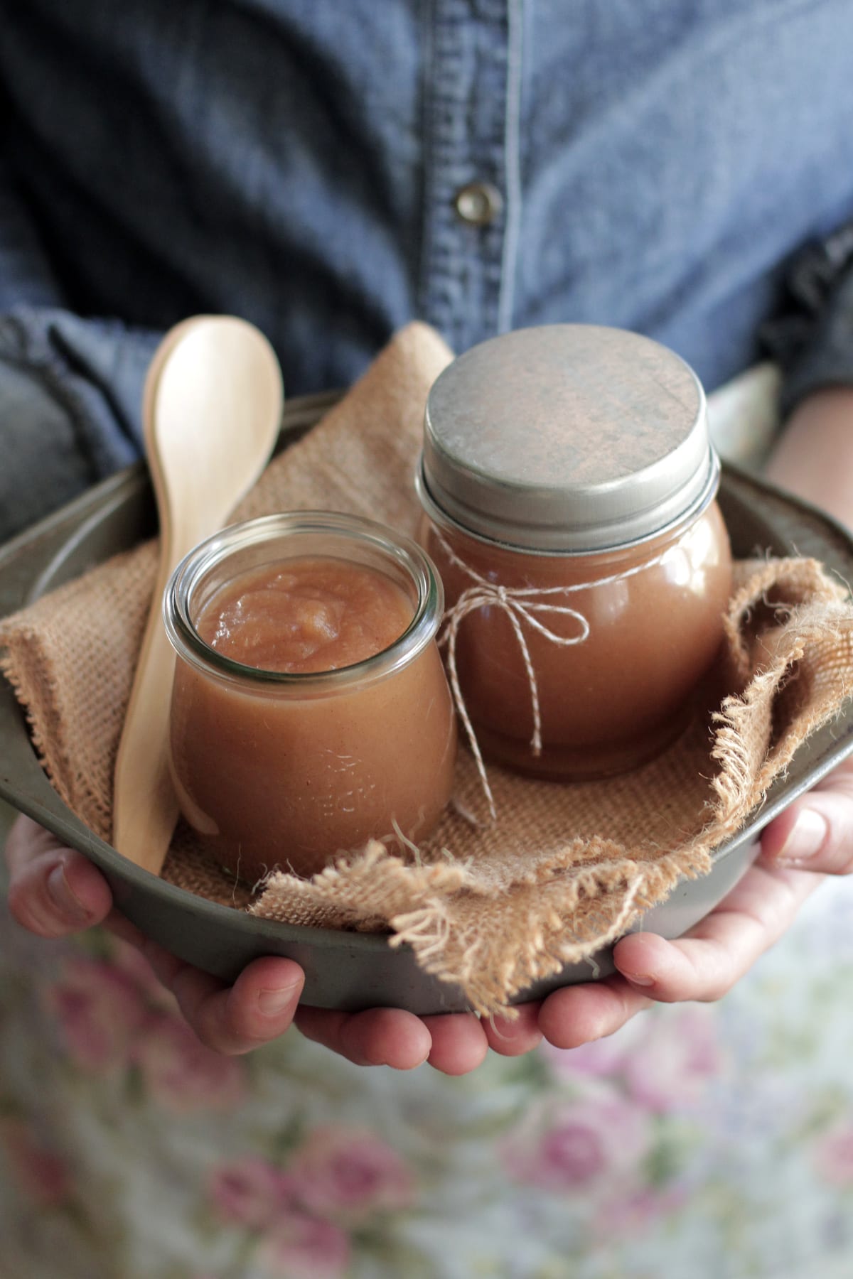 How to Make the Best Slow-Cooker Homemade Applesauce